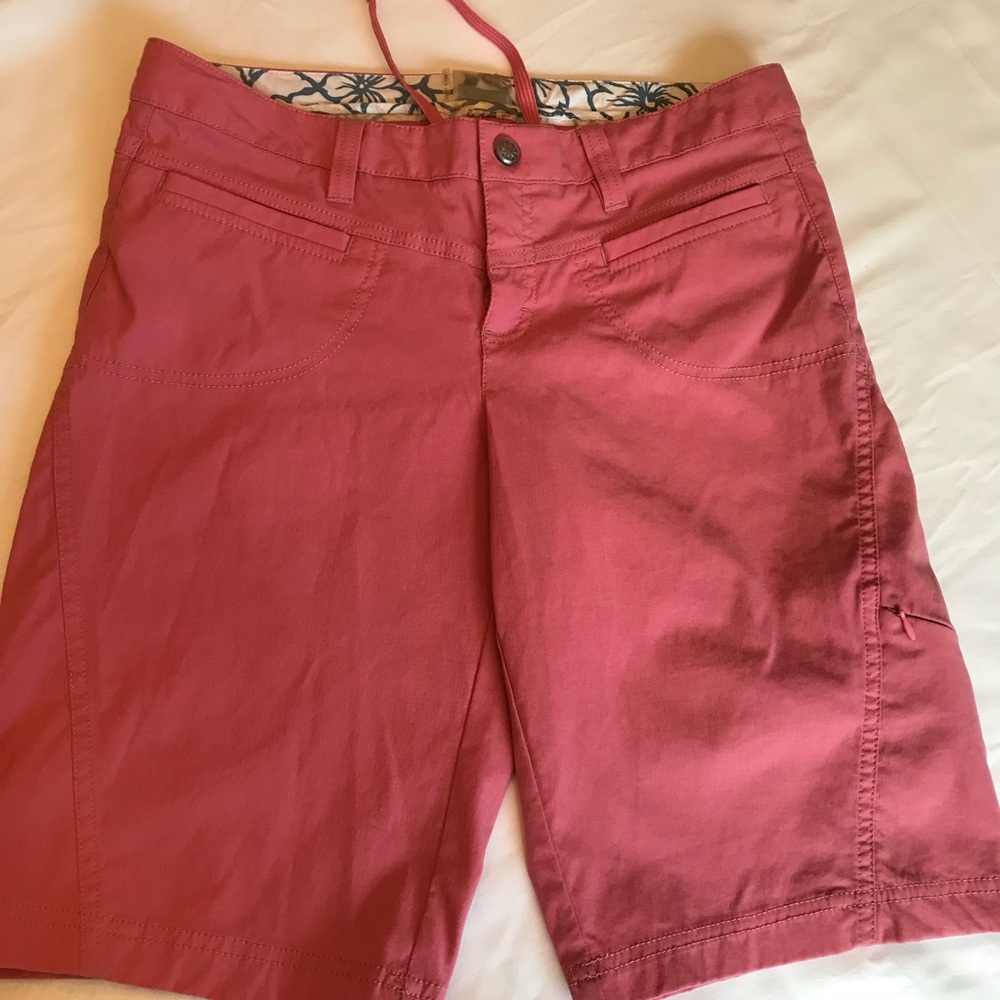 *ATHLETA* Dipper Bermuda Shorts - Sz 8